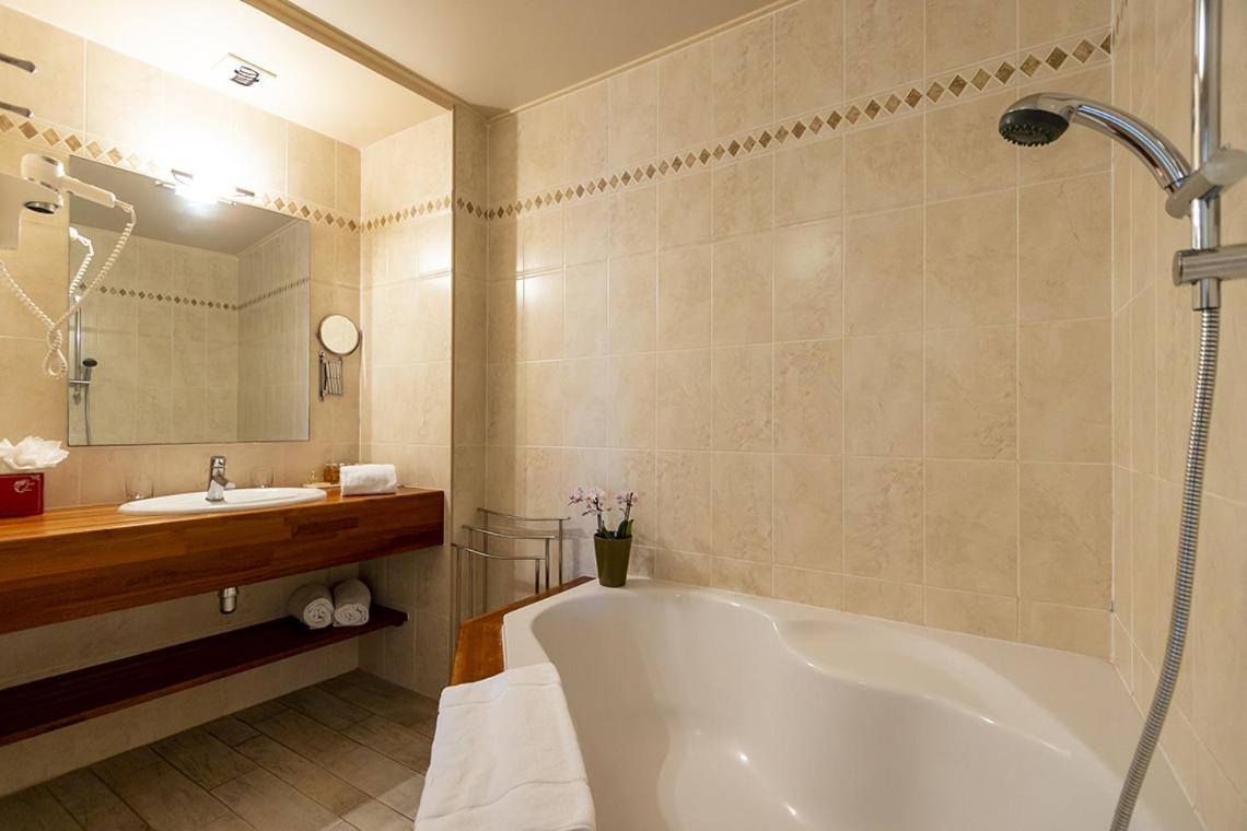 Hotel Capo Rosso بيانا المظهر الخارجي الصورة