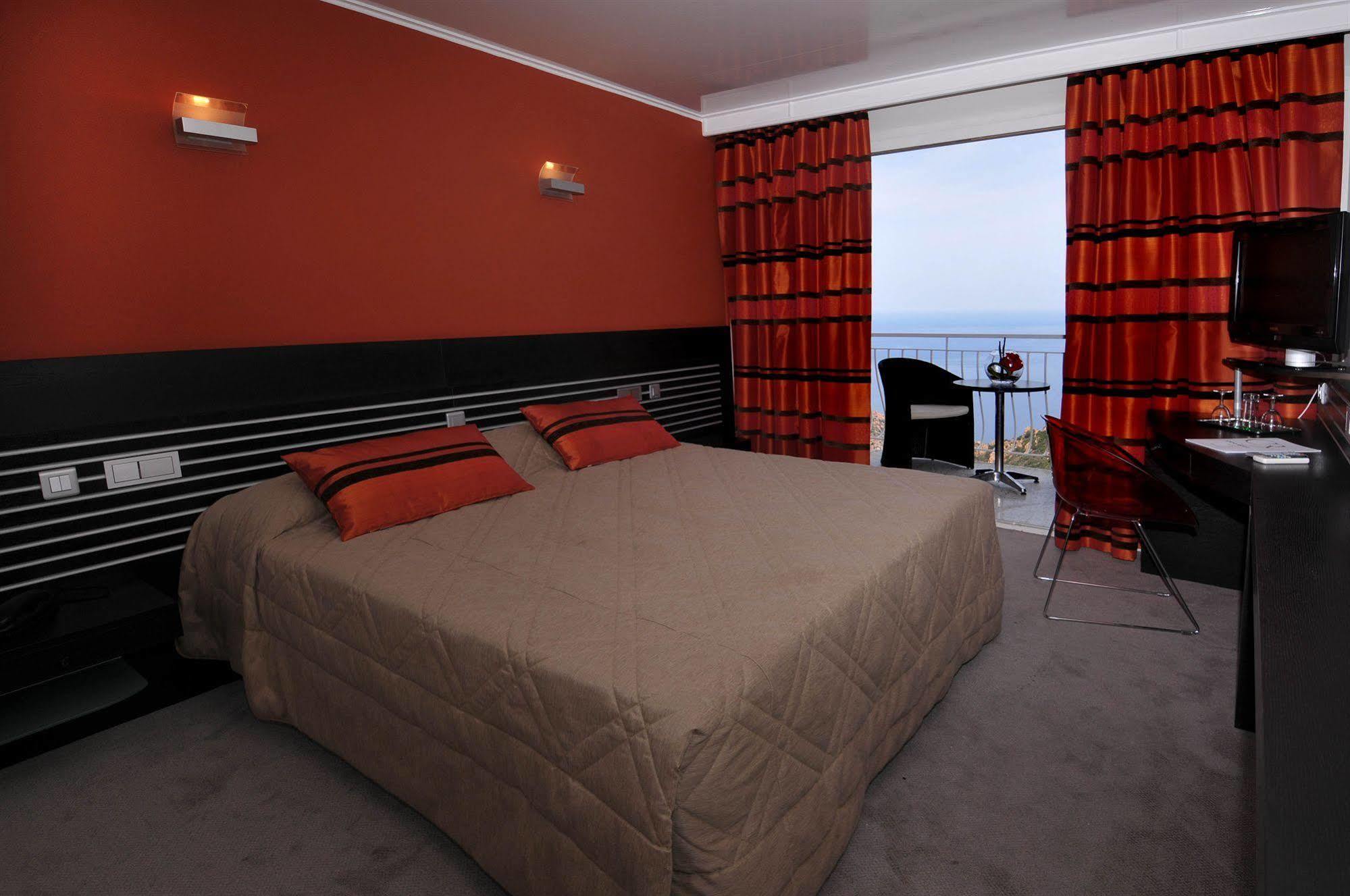 Hotel Capo Rosso بيانا المظهر الخارجي الصورة